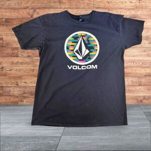 MENS VOLCOM TSHIRT LARGE